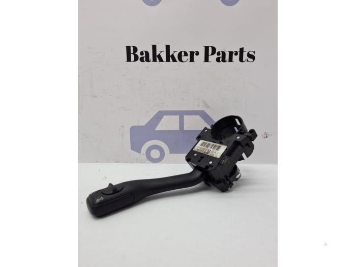 Richtingaanwijzer Schakelaar van een Skoda Superb, Auto-onderdelen, Dashboard en Schakelaars, Skoda, Gebruikt, 3 maanden garantie