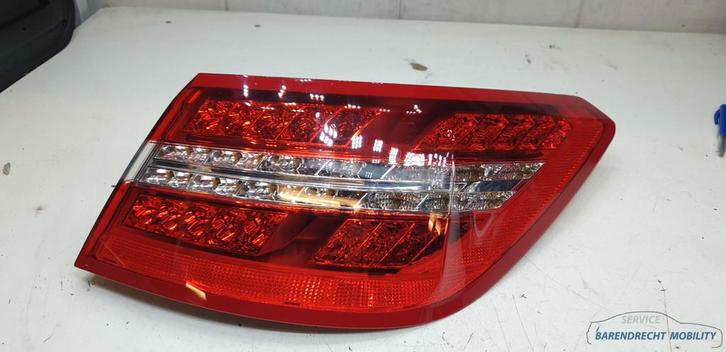 Achterlicht rechts buiten W207 E klasse coupe Mercedes 20782, Auto-onderdelen, Verlichting, Mercedes-Benz, Gebruikt