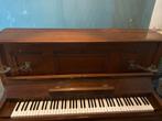 Antieke gerestaureerde buffetpiano te koop, Muziek en Instrumenten, Piano's, Ophalen, Gebruikt, Bruin, Piano