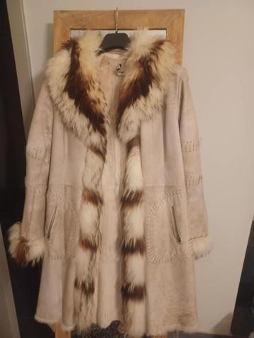 Manteau de fourrure véritable - pièce unique!, Taille 38/40 (M), Beige, Enlèvement, Porté