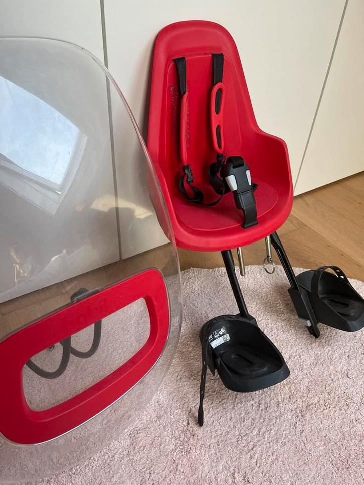 Fietszitje vooraan, Fietsen en Brommers, Fietsaccessoires | Fietsstoeltjes, Zo goed als nieuw, Voorzitje, Voetsteuntjes, Ophalen