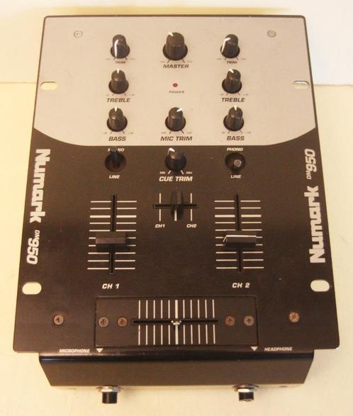 Numark DM 950 Mixer / Mengpaneel voor DJ, Muziek en Instrumenten, Mengpanelen, Gebruikt, Microfooningang, Ophalen of Verzenden