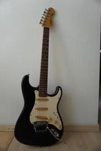 Fender stratocaster  Japan  / Fender versterker Champ 12, Muziek en Instrumenten, Gebruikt, Fender, Ophalen, Met versterker