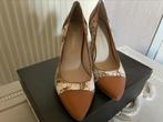 Nicky Vankets pumps maatje 38, Kleding | Dames, Ophalen of Verzenden, Zo goed als nieuw, Pumps