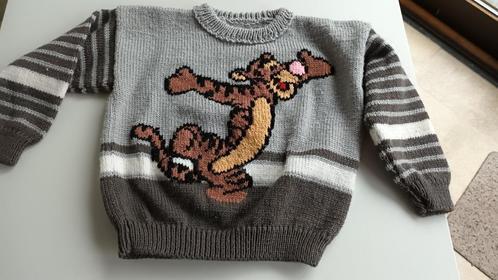 pull - tricoté à la main - Taille 104, Enfants & Bébés, Vêtements enfant | Taille 104, Comme neuf, Garçon ou Fille, Pull ou Veste