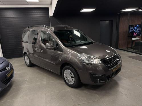 PEUGEOT PARTNER 2016 BENZINE /CARPLAY/NAVI/TOP ST, Auto's, Peugeot, Bedrijf, Te koop, Partner, Bluetooth, Boordcomputer, Elektrische ramen