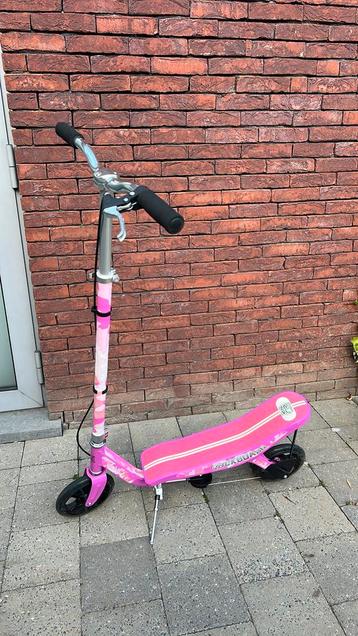 Pompstep ‘rockboard’, Fietsen en Brommers, Steps, Ophalen, Zo goed als nieuw