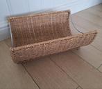 Rieten mand, Huis en Inrichting, Woonaccessoires | Krantenbakken en Lectuurbakken, Ophalen, Zo goed als nieuw