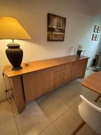 Eetplaaats notelaar, Ophalen, Gebruikt, Modern maar blijvend, 4 tot 6 stoelen