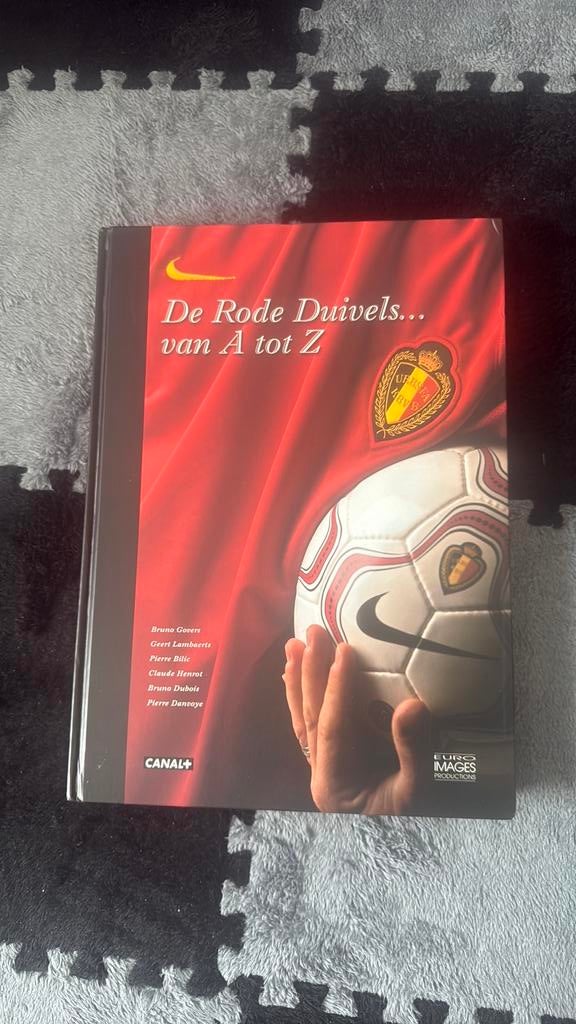 De rode duivels van A tot Z, Ophalen, Nieuw