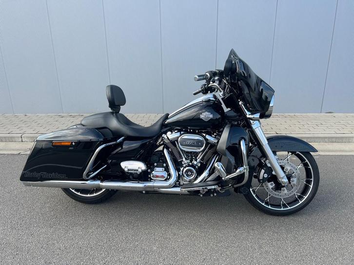 Street Glide Special, Motoren, Motoren | Harley-Davidson, Bedrijf, Chopper, meer dan 35 kW, 2 cilinders, Handvatverwarming, Ophalen of Verzenden