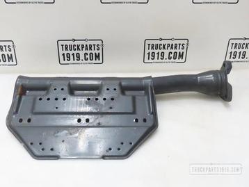Scania 2054584 Spatbordsteun achter Re. Scania beschikbaar voor biedingen