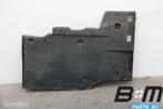 Bodemplaat rechts Audi A3 8V SB E-Tron 5Q0825506B, Auto-onderdelen, Gebruikt