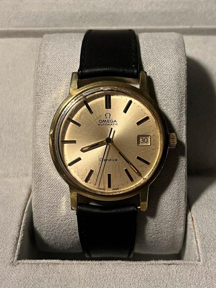 Omega Genève Automatique Gold Date, Bijoux, Sacs & Beauté, Montres | Anciennes | Antiquités, Omega, Or, Enlèvement ou Envoi