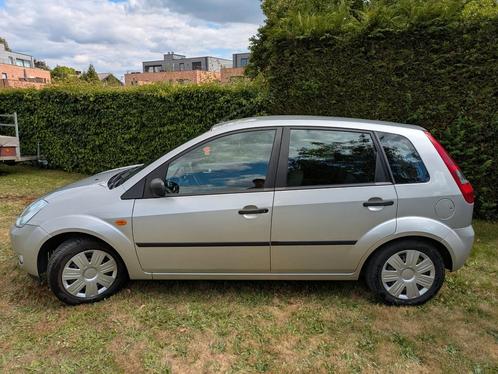 Ford Fiesta 2004, Auto's, Ford, Particulier, Airbags, Airconditioning, Centrale vergrendeling, Elektrische buitenspiegels, Elektrische ramen
