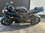 Yamaha r1, Motoren, Particulier