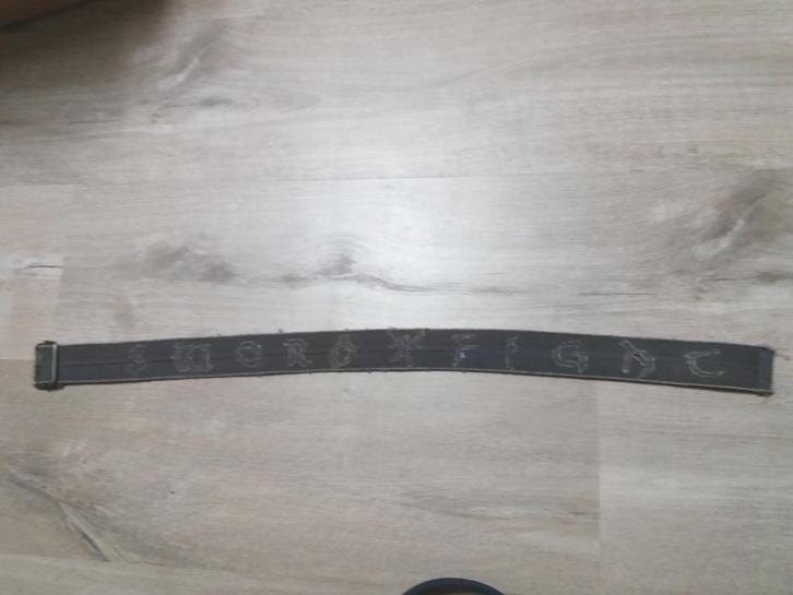 ceintuur grijs Sword Fight , schuifgesp , jongens 2-5 jaar, Enfants & Bébés, Vêtements enfant | Autre, Comme neuf, Garçon, Enlèvement ou Envoi