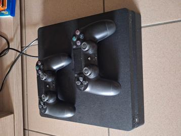 Ps4 500gb + games + consoles  beschikbaar voor biedingen