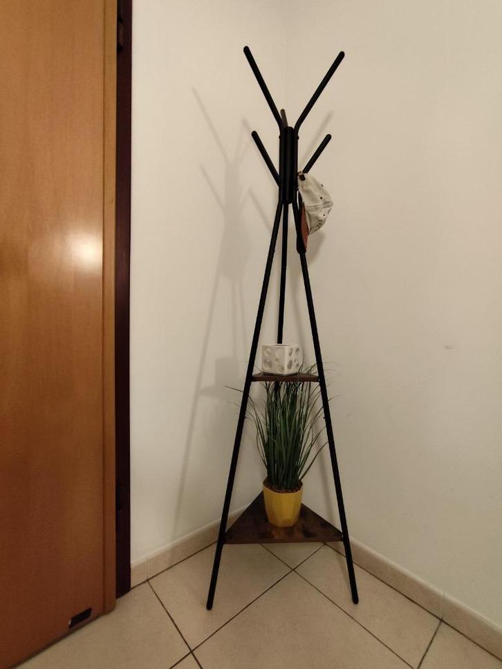 Nieuwe kapstok in Scandinavisch design, Huis en Inrichting, Woonaccessoires | Kapstokken, Zo goed als nieuw, Staande kapstok, 150 tot 200 cm