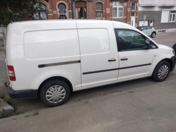 Caddy Maxi L2H1 1.6tdi attache remorque 2012 241000 km, Autos, Achat, Diesel, Particulier, Cuir synthéthique