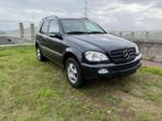 Mercedes ML270cdi Clim/Cuir/Full Option/attache remorq3500kg, Auto's, Mercedes-Benz, Lederen bekleding, Blauw, Bedrijf, 2075 kg