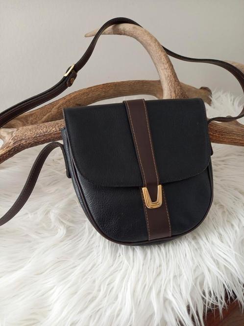 Handtas crossbody donker bruin, Handtassen en Accessoires, Tassen | Schoudertassen, Zo goed als nieuw, Bruin, Ophalen of Verzenden