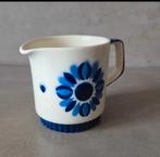 Vintage melkkan Boch Belgium 1966 blauw decor, Ophalen