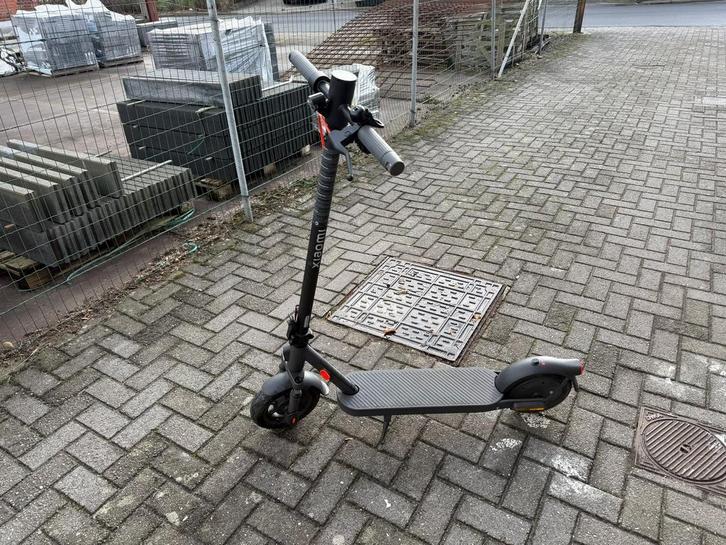 Elektrische step, Fietsen en Brommers, Steps, Zo goed als nieuw, Ophalen