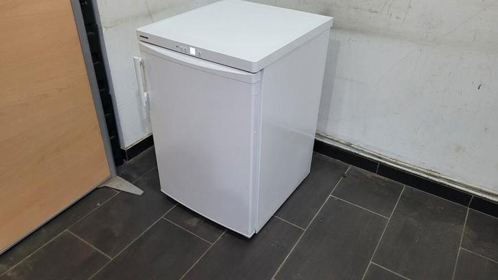 Liebherr GP 1213 Gp1213 Mini rechtopstaande vriezer met 3 sh, Elektronische apparatuur, Vriezers en Diepvrieskisten, Zo goed als nieuw