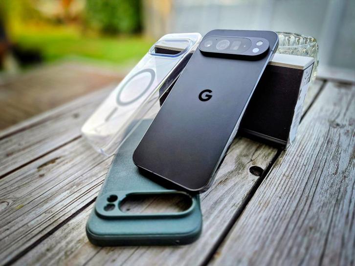 Pixel 9 pro XL avec 2 coques MagSafe, Telecommunicatie, Mobiele telefoons | Hoesjes en Screenprotectors | Overige merken, Zo goed als nieuw