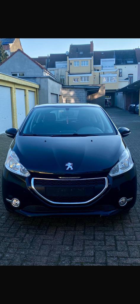 Peugeot 208//essence//2013//54000 km, Auto's, Peugeot, Bedrijf, Te koop, Benzine, Euro 5, Berline, 5 deurs, Handgeschakeld, Ophalen