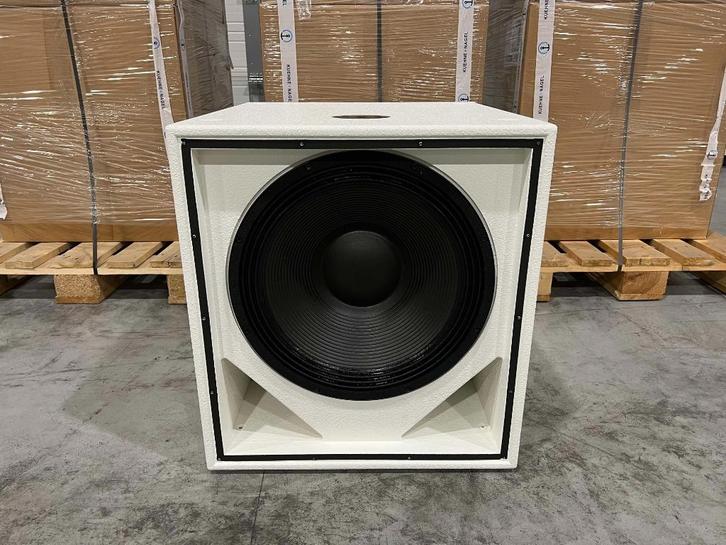 Pioneer XY-118S-W 18" sub (NEW/never used) (5x), Audio, Tv en Foto, Luidsprekerboxen, Nieuw, Subwoofer, 120 watt of meer, Ophalen of Verzenden