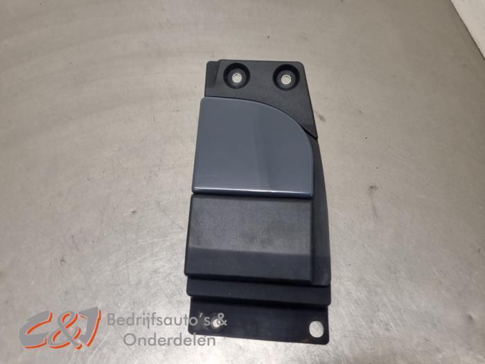 Tank Klep van een Iveco New Daily, Auto-onderdelen, Carrosserie, Overige automerken, Gebruikt, 3 maanden garantie, Ophalen of Verzenden