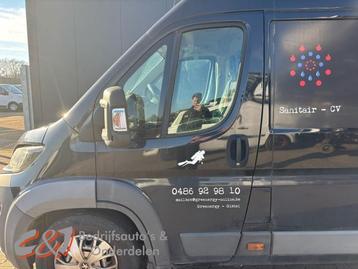 Portier 2Deurs links van een Peugeot Boxer (632) beschikbaar voor biedingen