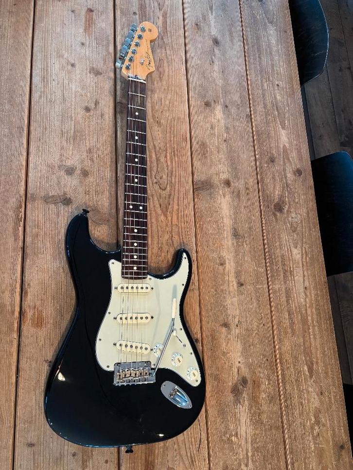 Stratocaster Fender American Pro, Musique & Instruments, Instruments à corde | Guitares | Électriques, Comme neuf, Solid body