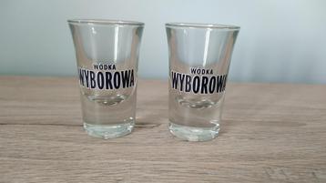 2 wodkaglazen „Wyborowa” beschikbaar voor biedingen