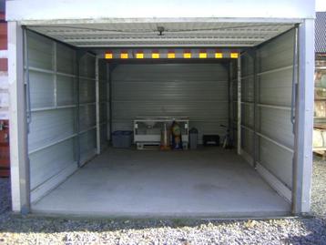 GarageTE HUUR direct aan R8 gelegen Heule/Gullegem beschikbaar voor biedingen