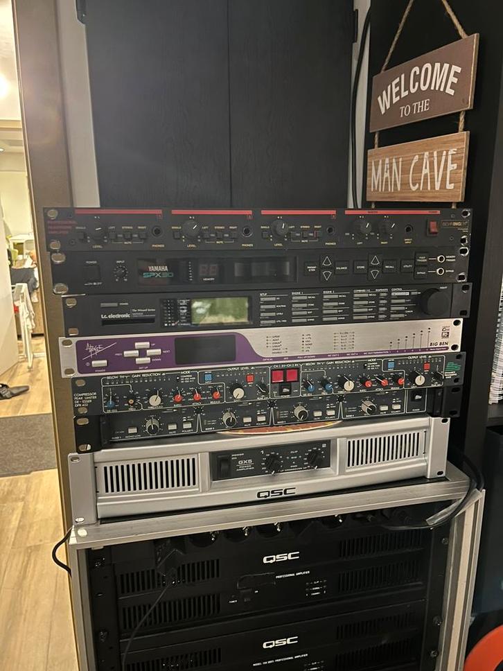 Outboard live/studio, Audio, Tv en Foto, Professionele apparaten, Zo goed als nieuw, Audio, Ophalen of Verzenden