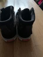 Vans kinder schoenen, Sport en Fitness, Ophalen, Zo goed als nieuw, Schoenen