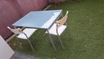 GRATIS tafel en 2 stoelen, Huis en Inrichting, Ophalen, Gebruikt
