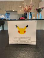 Pokemon Celebrations Elite Trainer Box ETB, Hobby en Vrije tijd, Verzamelkaartspellen | Pokémon, Ophalen of Verzenden, Nieuw, Boosterbox