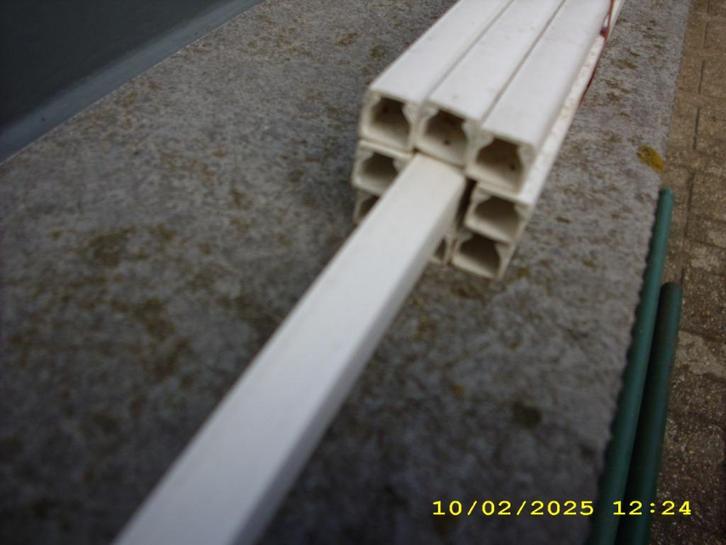 Witte Kabelgoten, Doe-het-zelf en Bouw, Elektriciteit en Kabels, Nieuw, Ophalen