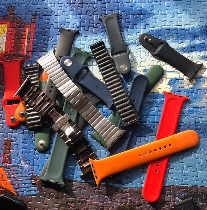 Diverse Apple Watch bandjes (38, 40, 41, 42, 44, 45mm), Telecommunicatie, Wearable-accessoires, Zo goed als nieuw, Bandje, Ophalen of Verzenden