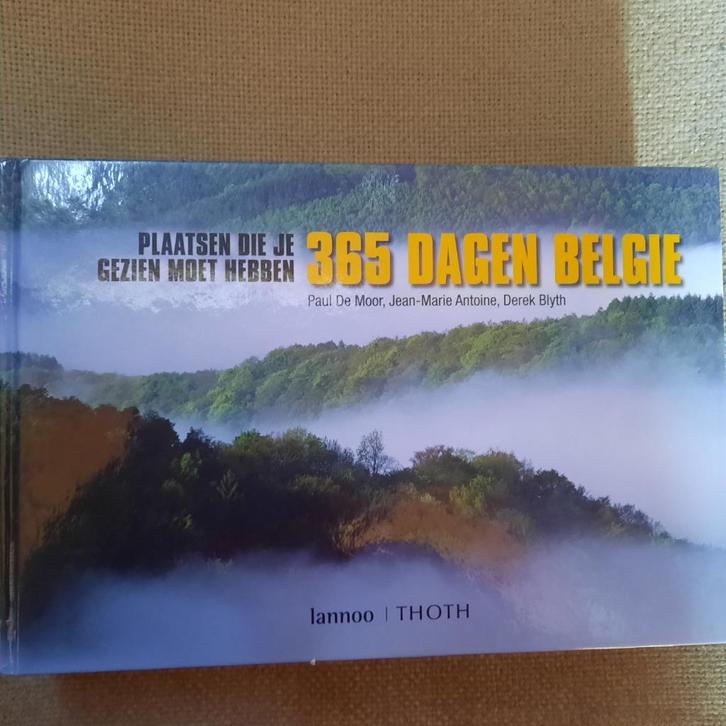365 DAGEN BELGIE-PAUL DE MOOR,J.M.ANTOINE,DEREK BLYTH  N/F/E, Boeken, Reisgidsen, Europa, Ophalen of Verzenden