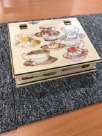 Speciaal ontworpen houten theestation / Als nieuwjaarscadeau, Neuf, Moins de 25 cm, Moins de 100 cm, Enlèvement