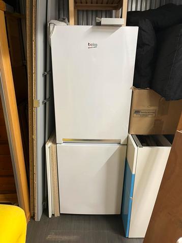 Beko Koel-Vriescombinatie RCSA240M30W beschikbaar voor biedingen