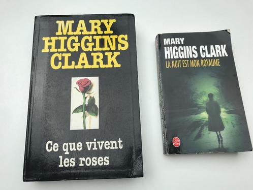 Mary Higgins Clark-Ce que vivent les roses+Kdo La nuit est m, Boeken, Thrillers, Gelezen, Ophalen of Verzenden