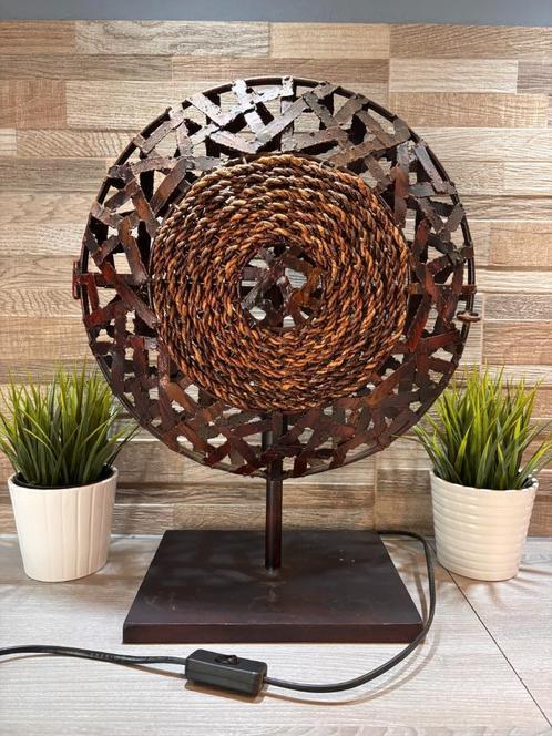 Lampe design en métal tressé, Huis en Inrichting, Lampen | Tafellampen, Gebruikt, 50 tot 75 cm, Metaal, Ophalen