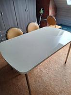 Keukentafel met 4 stoelen - GRATIS !, Huis en Inrichting, Ophalen