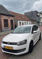 Nette volkswagen polo 2010 TDI, Auto's, Volkswagen, Voorwielaandrijving, Euro 5, Stof, Zwart